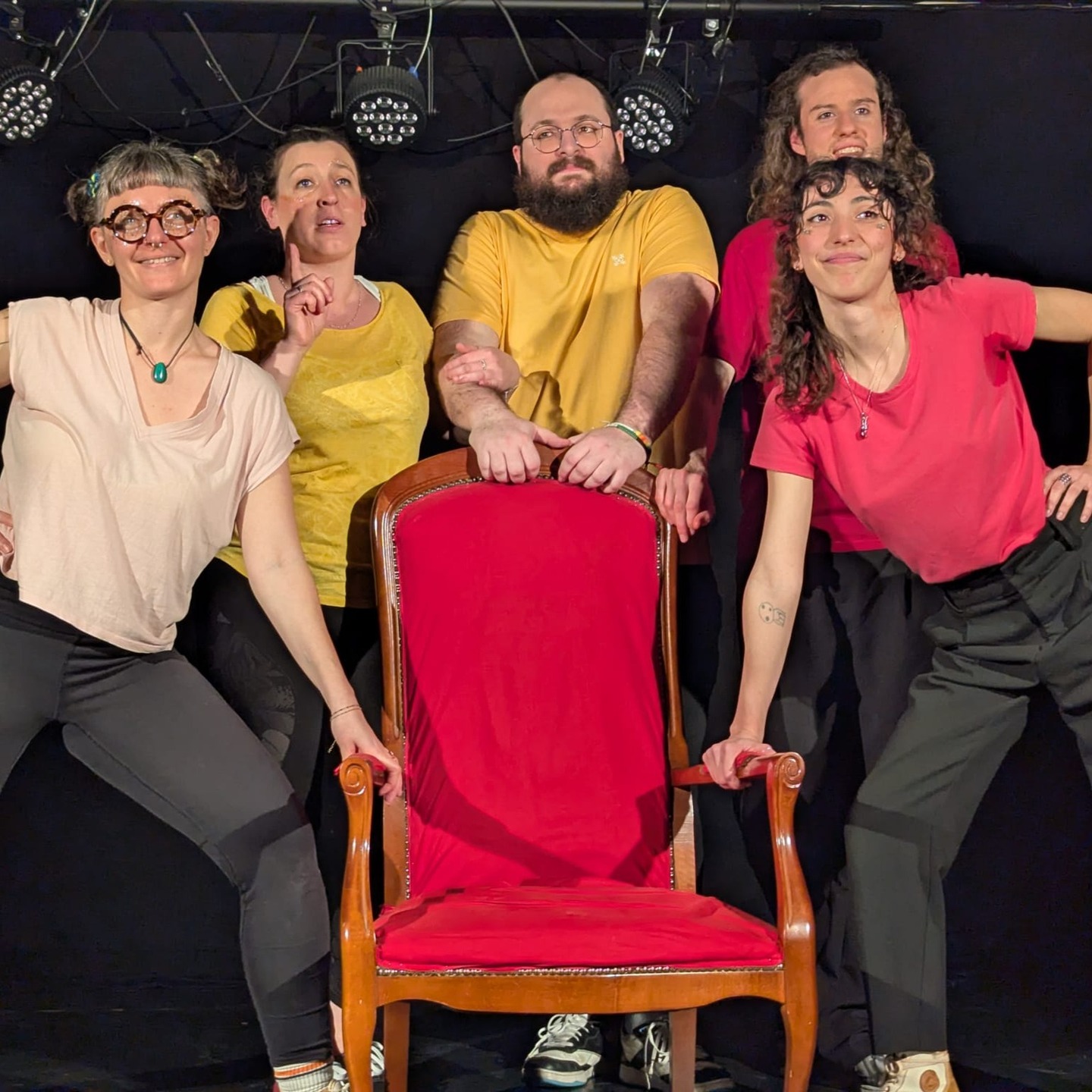 Photo des membres de la Compagnie Bonjour - Théâtre d'improvisation